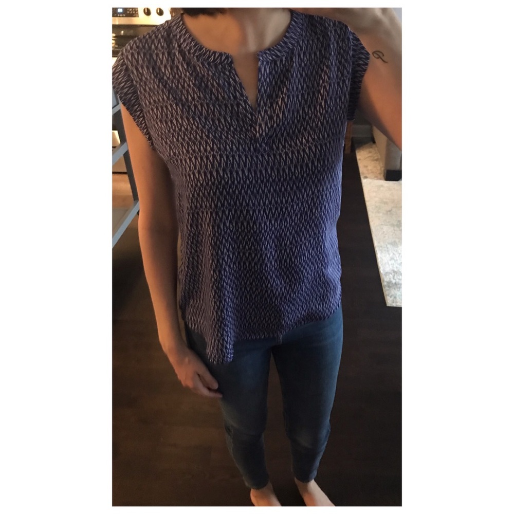 Perfect top for work 💥